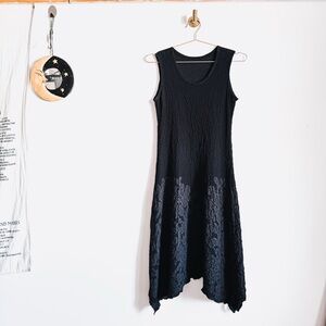 Issey Miyake ME Midi Textured Cauliflower Dress black Pattern O/S